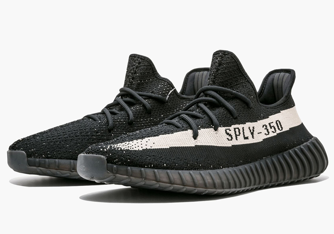 yeezy adidas oreo